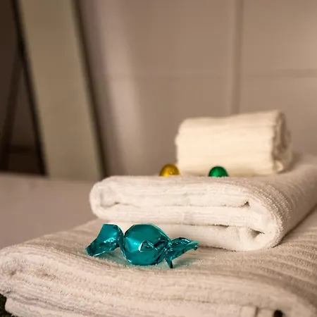 The Av. Roma * Lisboa